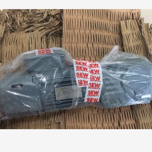 倫茨LENZE電機的極數是什麽意思？不同極數的電機之間的差異是什麽？