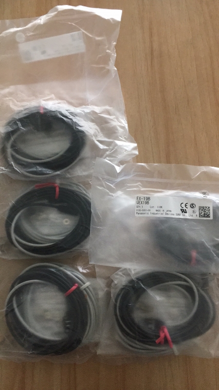 SUNX薄型光電傳感器EX-19B，EX-14A型号